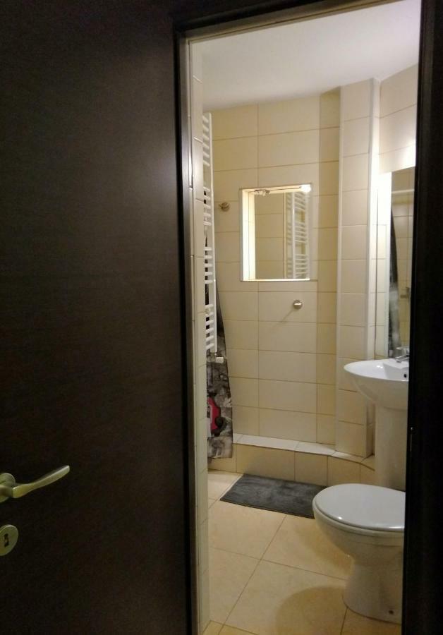 Apartament Cozy Downtown Oasis Bukareszt Zewnętrze zdjęcie