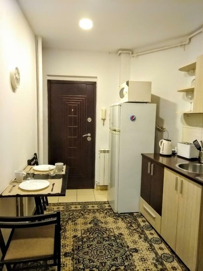 Apartament Cozy Downtown Oasis Bukareszt Zewnętrze zdjęcie